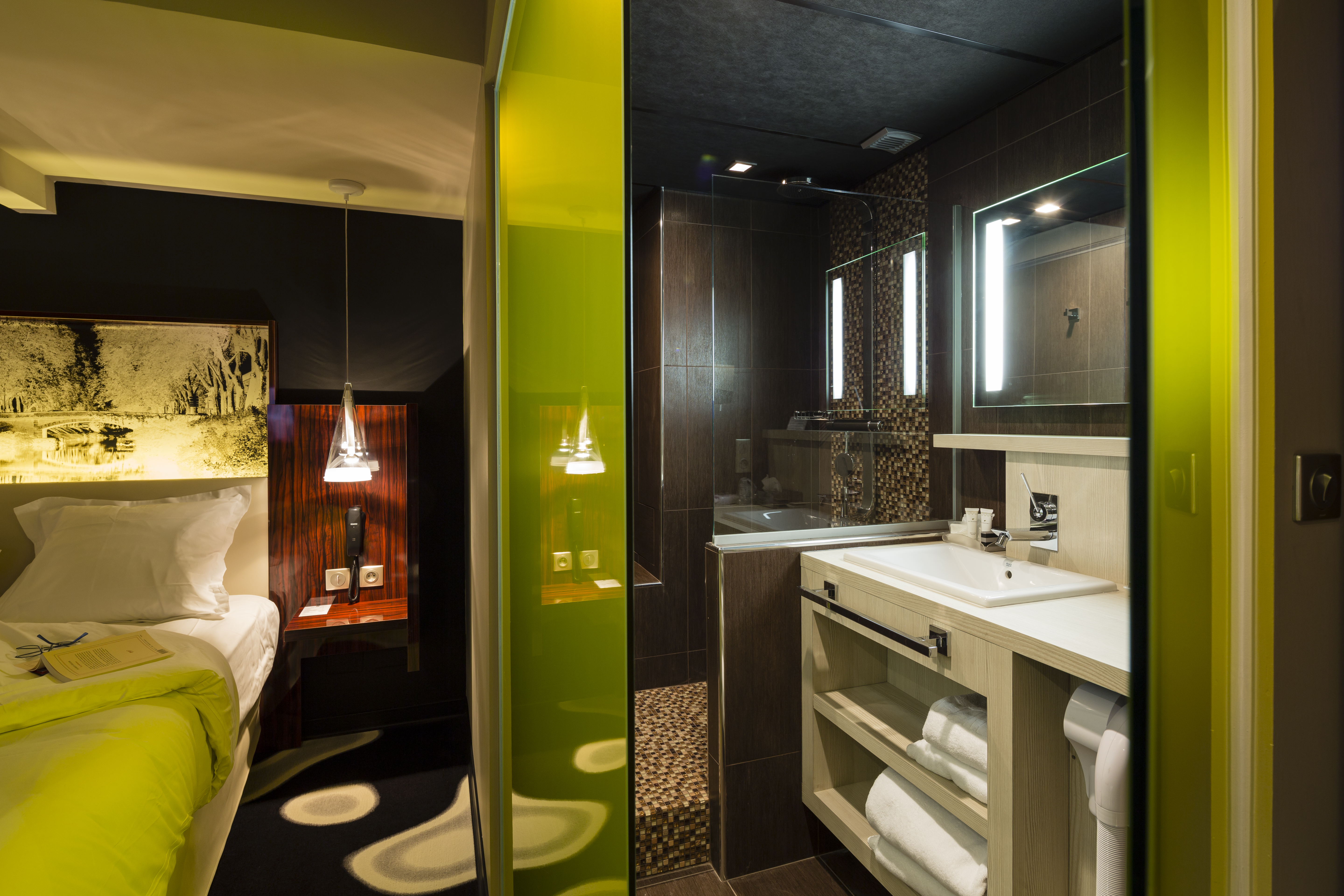 Suite Junior avec Terrasse، De Brienne 4/4
