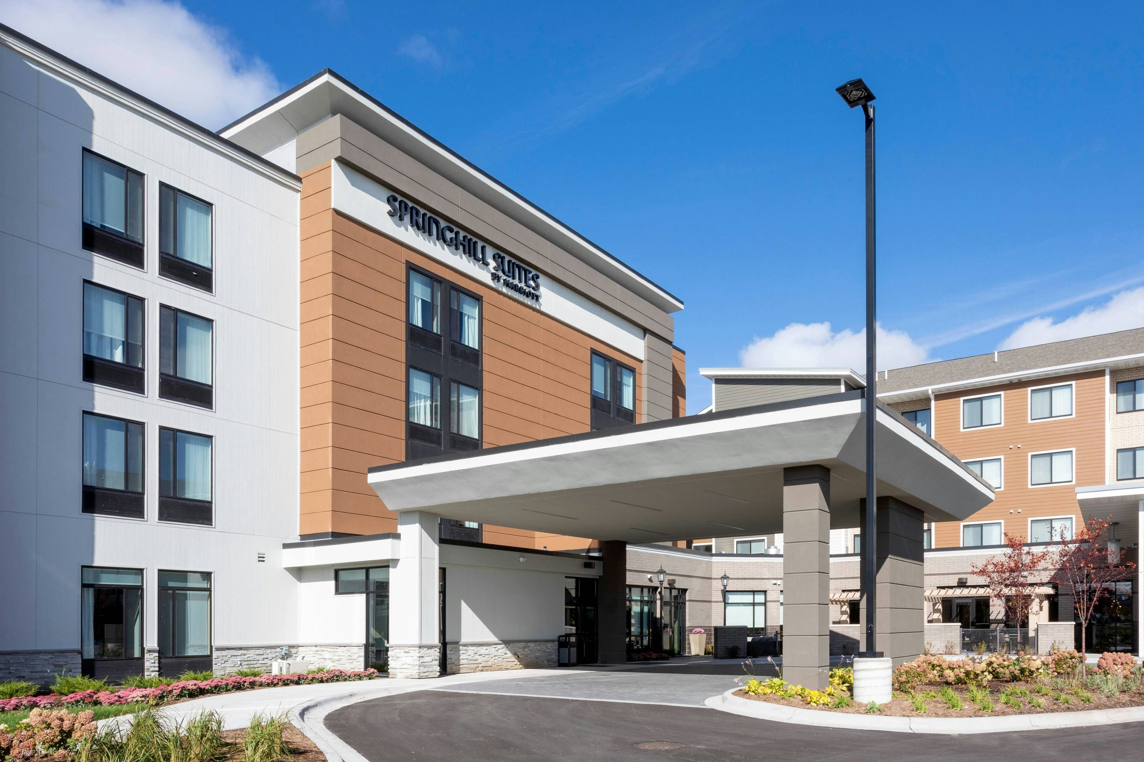 SpringHill Suites by Marriott Minneapolis Maple Grove/Arbor Lakes 10/11