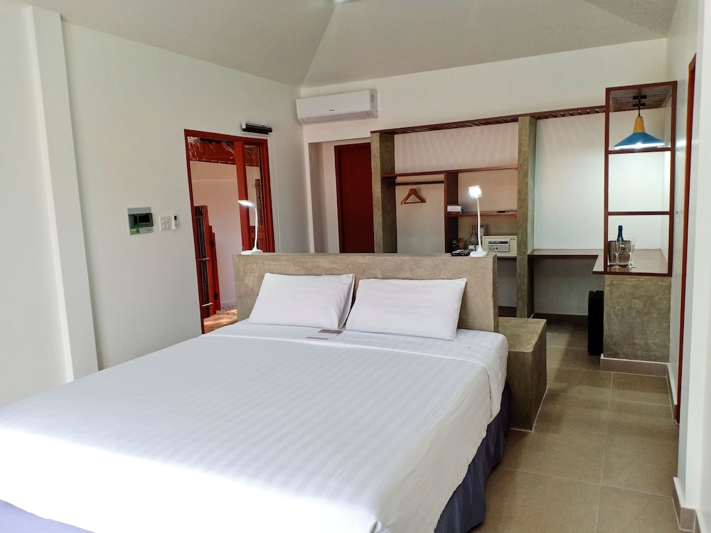 SANCTUARY NAM NGUM BEACH RESORT 17/53