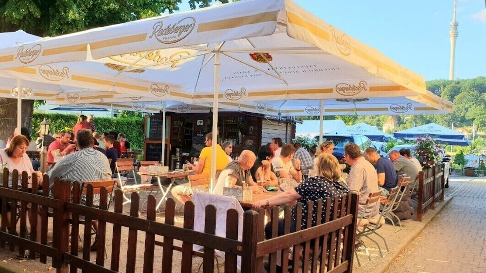 Hotel Alttolkewitzer Hof Dresden 30/50