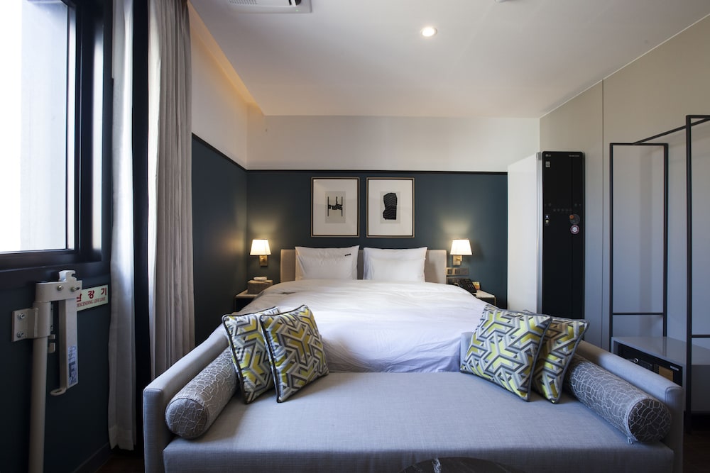 Busanjin Brown-Dot Hotel 10/50