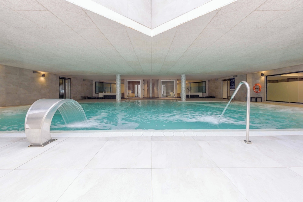 Ohtels Vila Romana 48/66