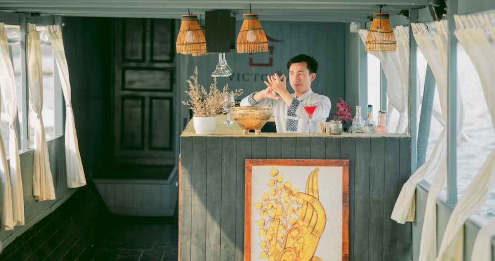 Victoria Xiengthong Palace 3/50