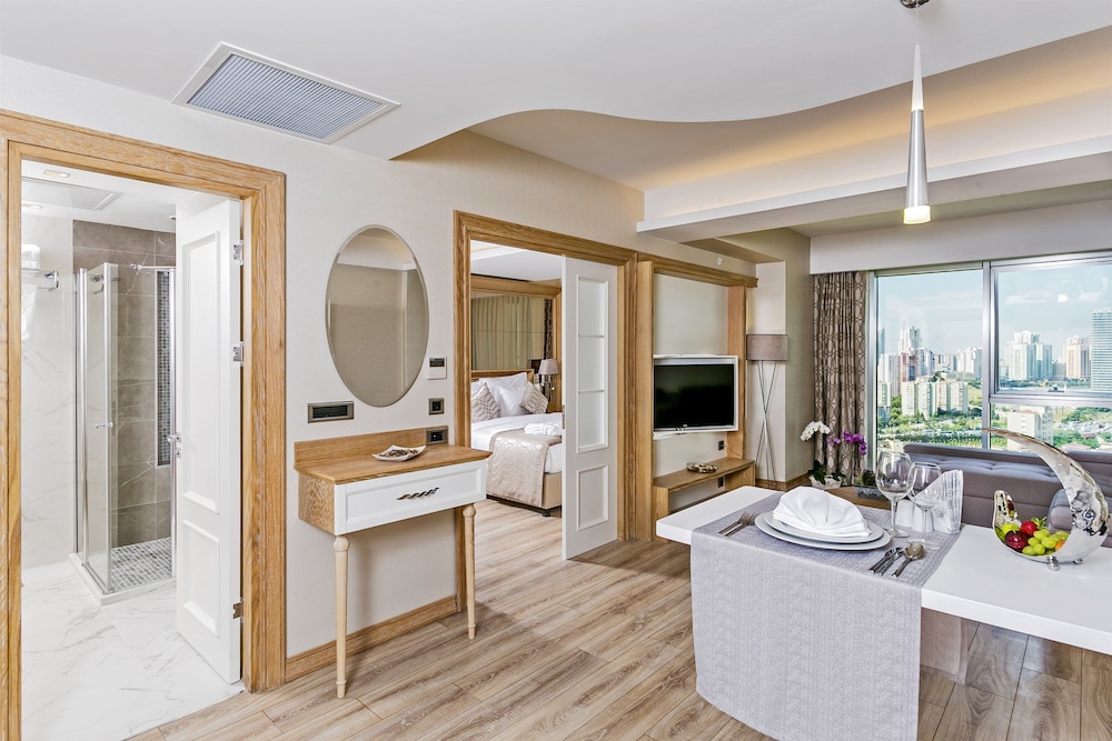 Bof Hotels Ceo Suites 49/73