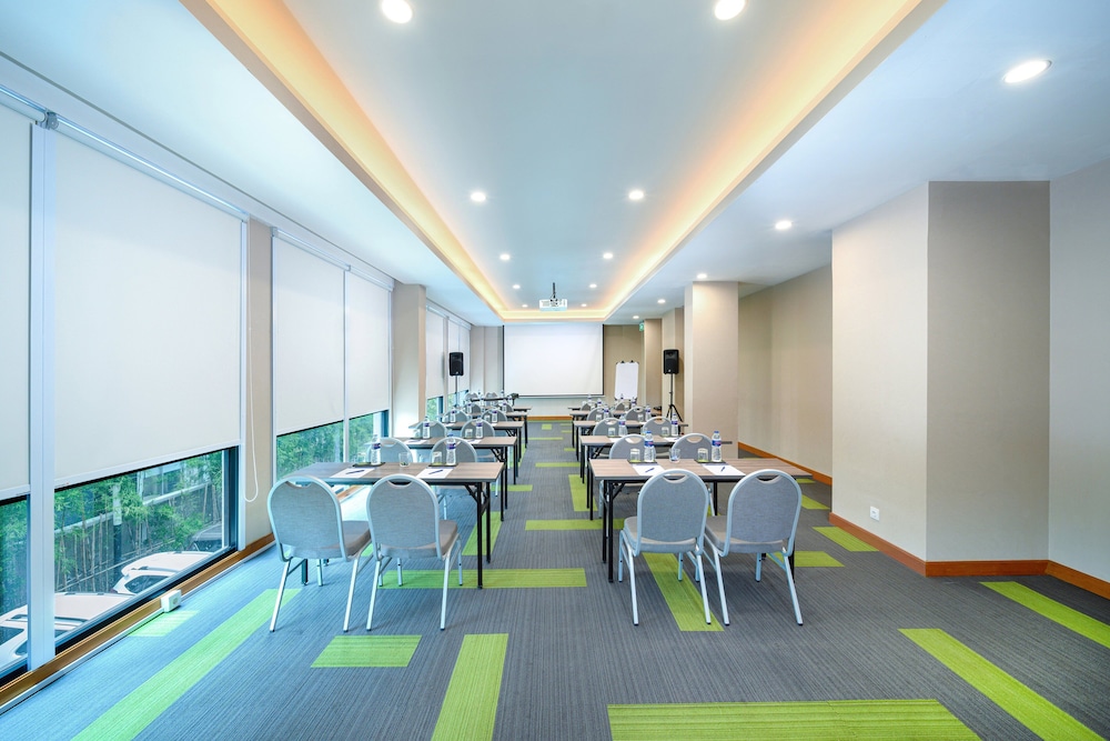 Holiday Inn Express Jakarta Menteng by IHG 56/66