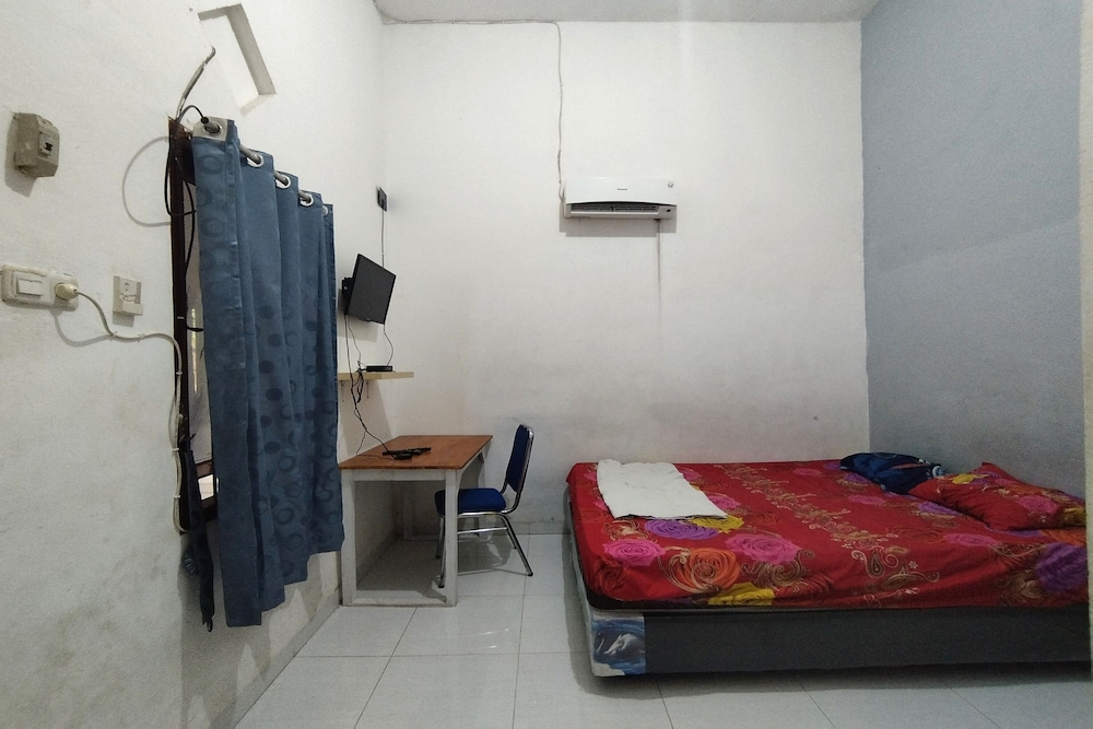 OYO 2933 Wisma Hiro Pertiwi 10/26