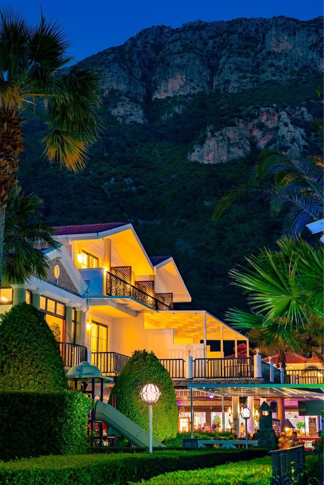 Hotel Karbel Sun in FETHIYE