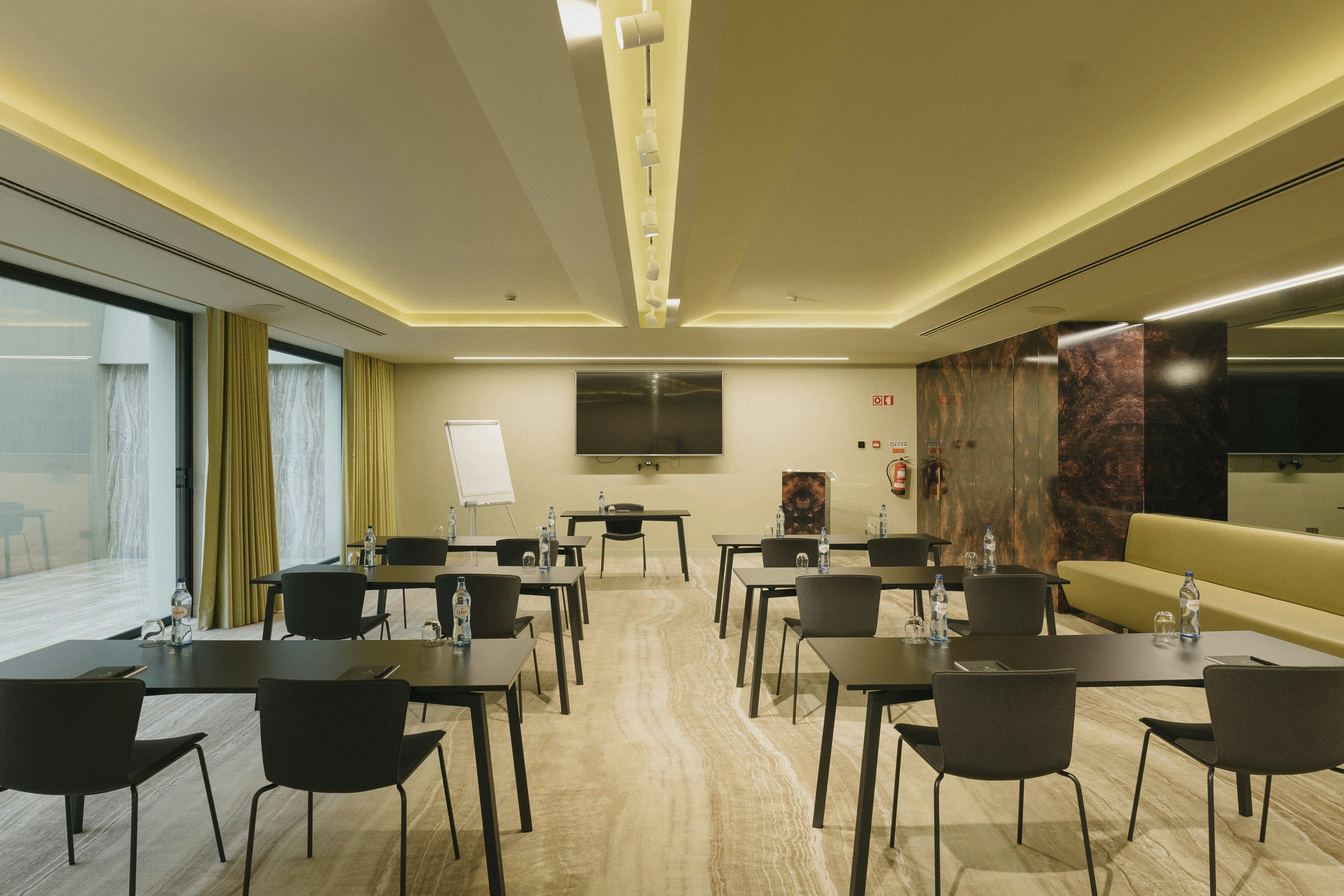 Vila Foz Hotel And Spa 77/85