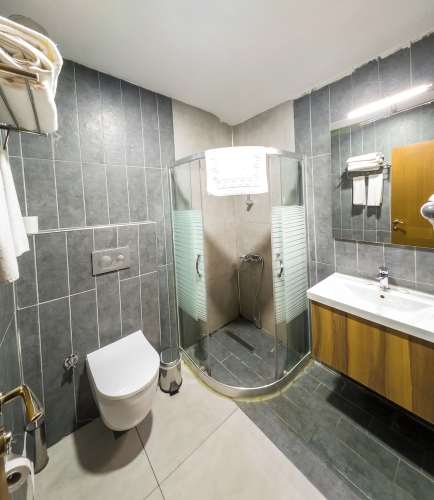 Airport Express Hotel 36/40