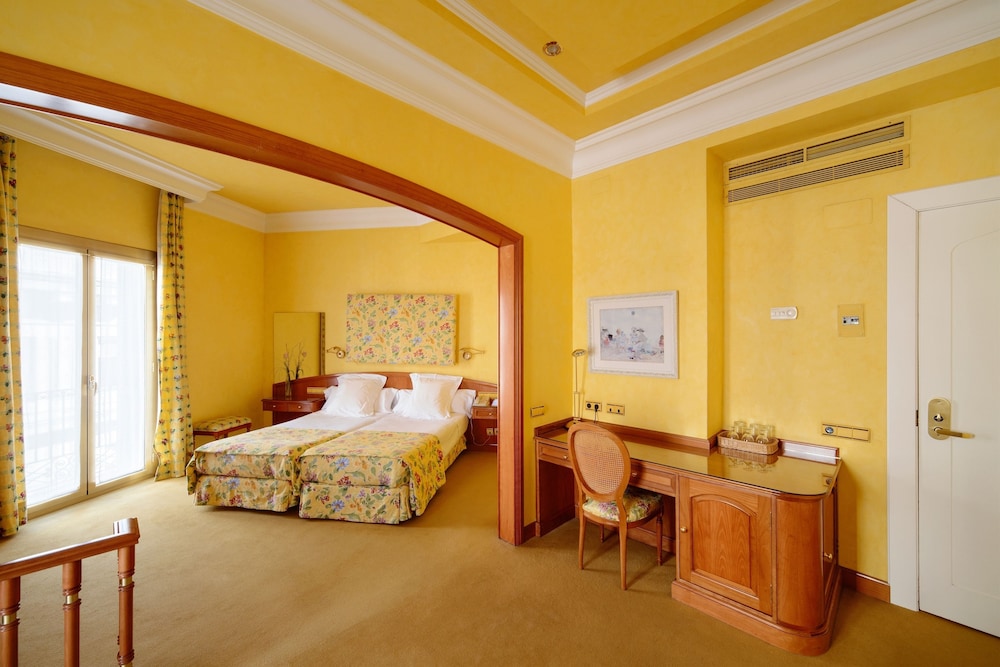 Lamaro Hotel 16/50
