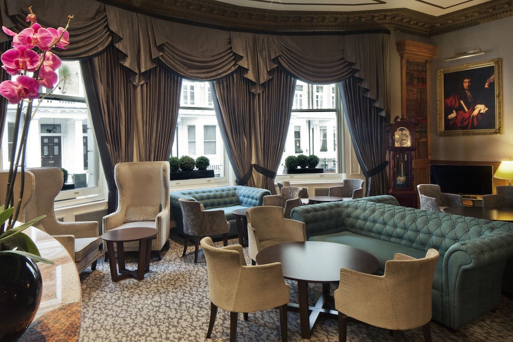 Strathmore Hotel - Gem Hotel 24/39