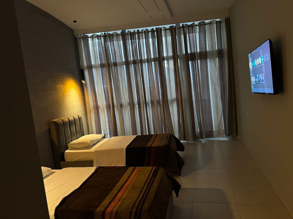 Hotel Gjuta 20/28