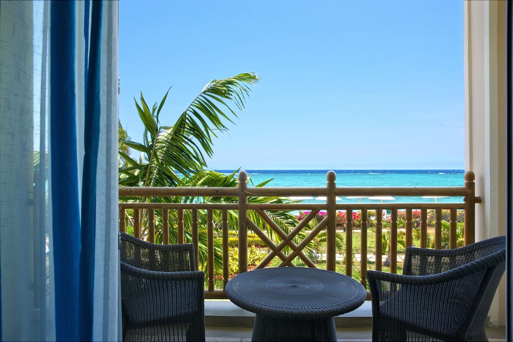 Pearle Beach Resort And Spa 18/34
