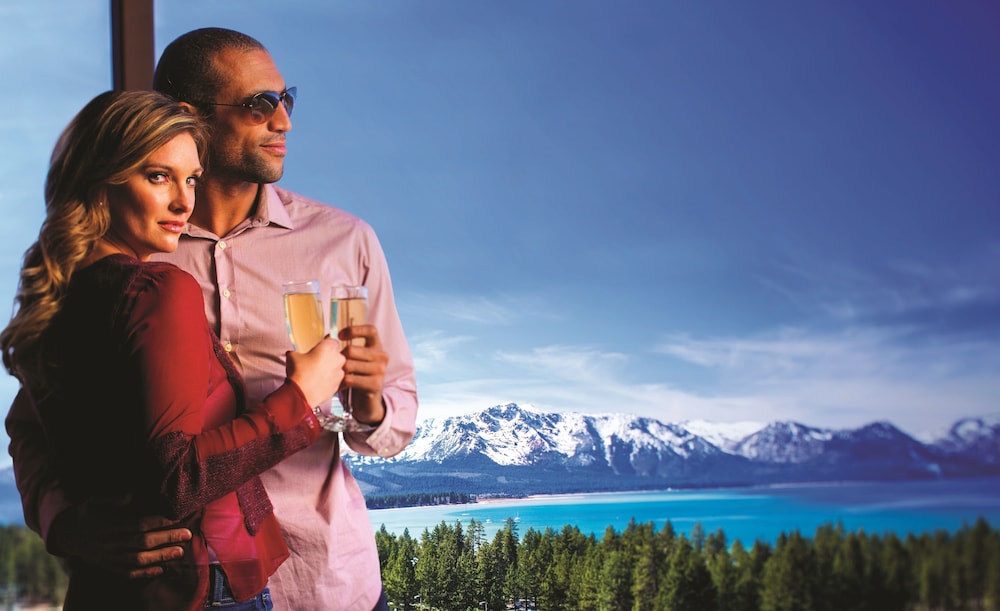 Golden Nugget Lake Tahoe Hotel & Casino 31/56