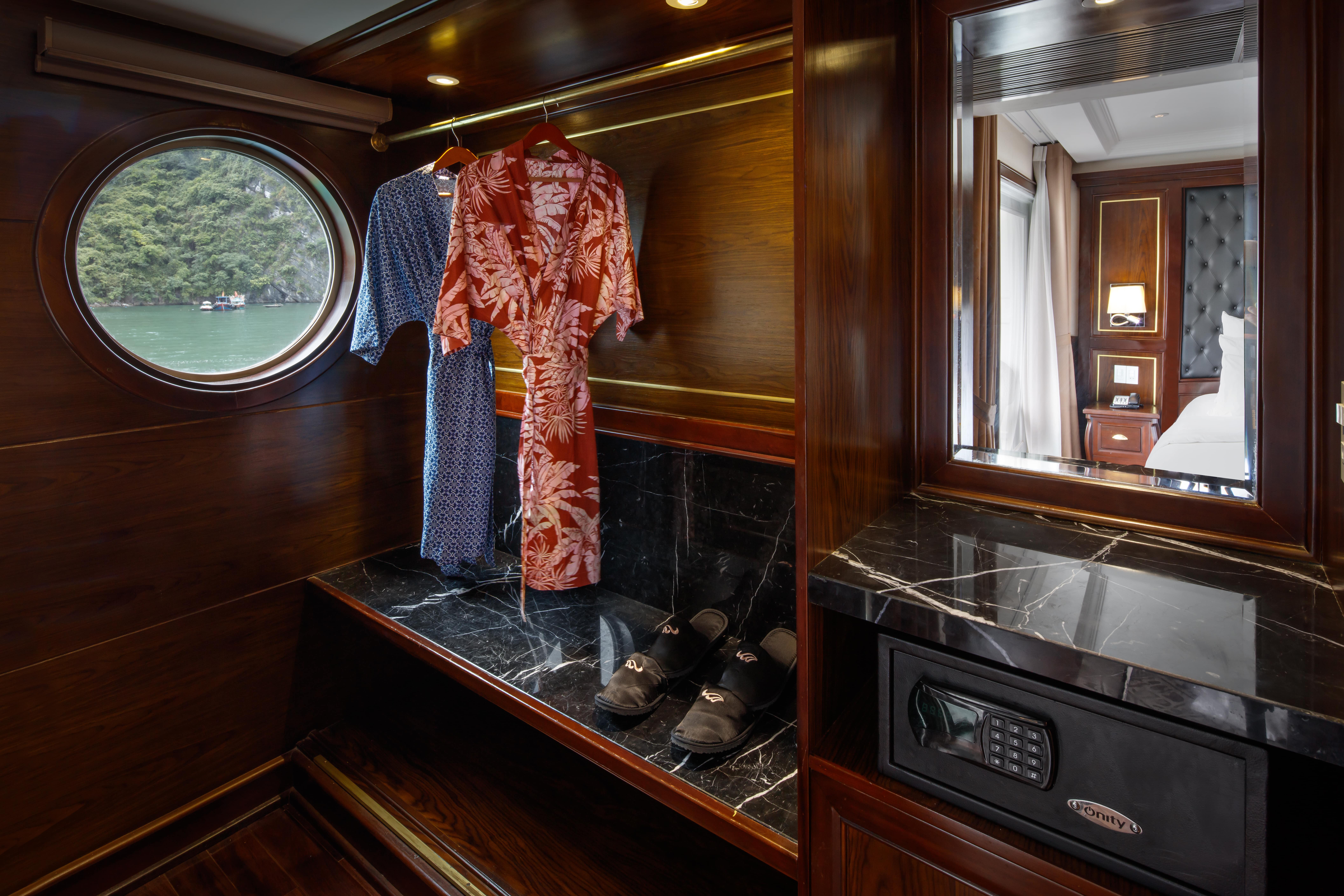 Paradise Elegance Cruise 38/38