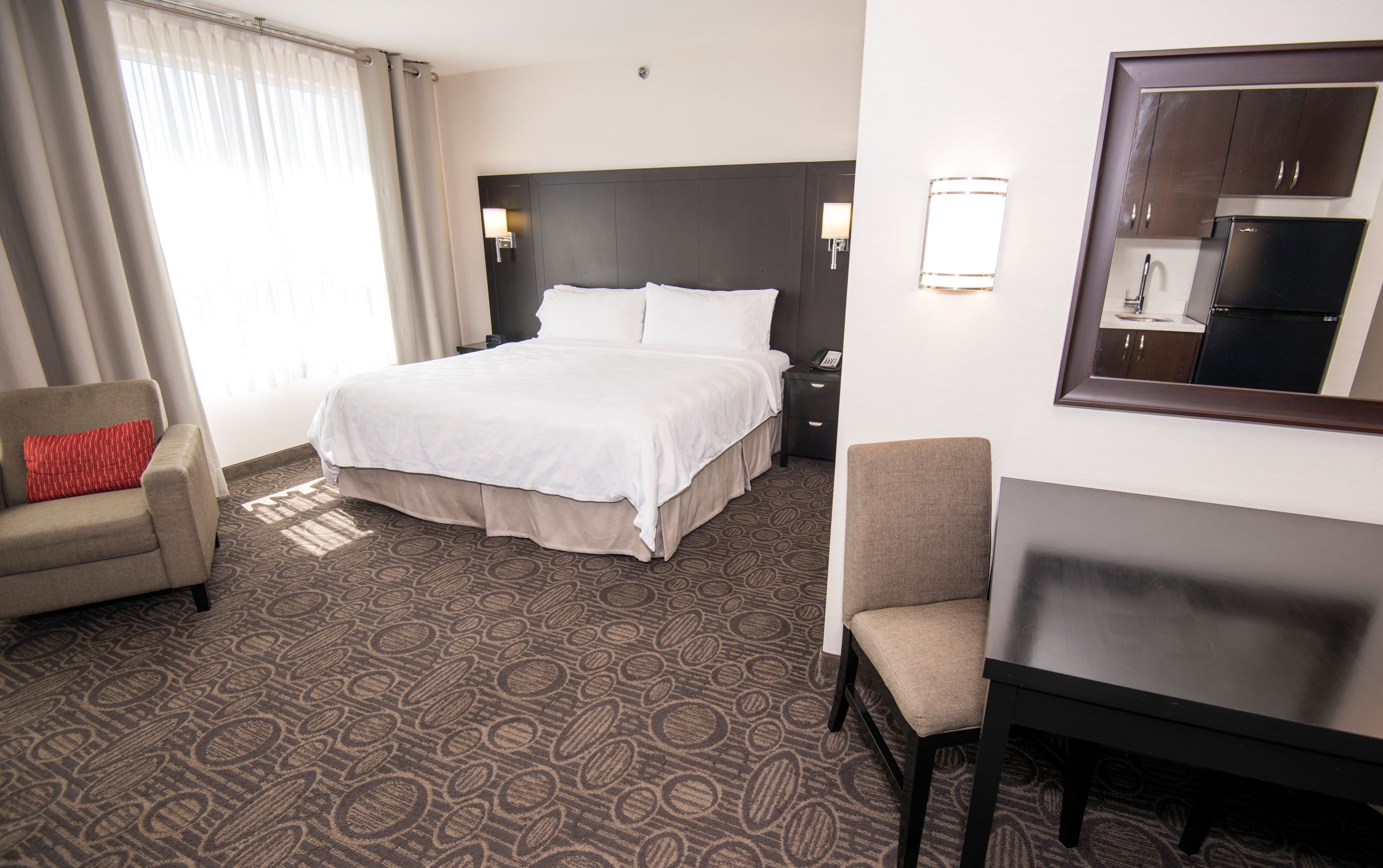 Holiday Inn Red Deer South 26/76
