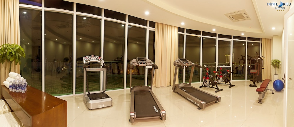 Ninh Kieu Riverside Hotel 40/70