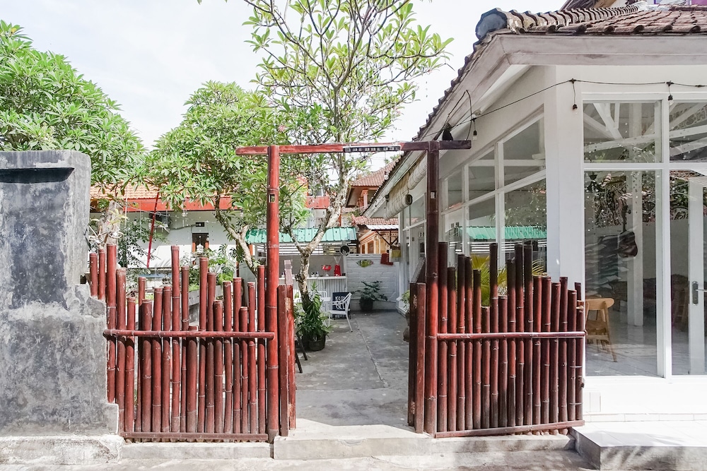Indopurejoy House in BALI