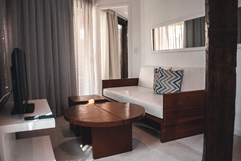 Serena Boutique Hotel (ex. Serena Buzios Hotel) 49/59