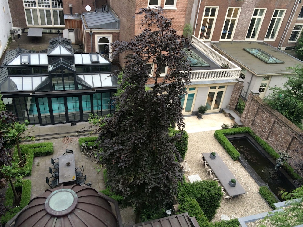 Royal Amsterdam Hotel 68/70
