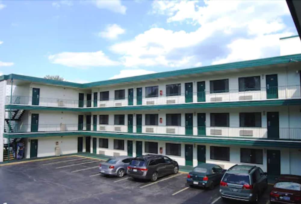 Lincoln Way Inn 2/17