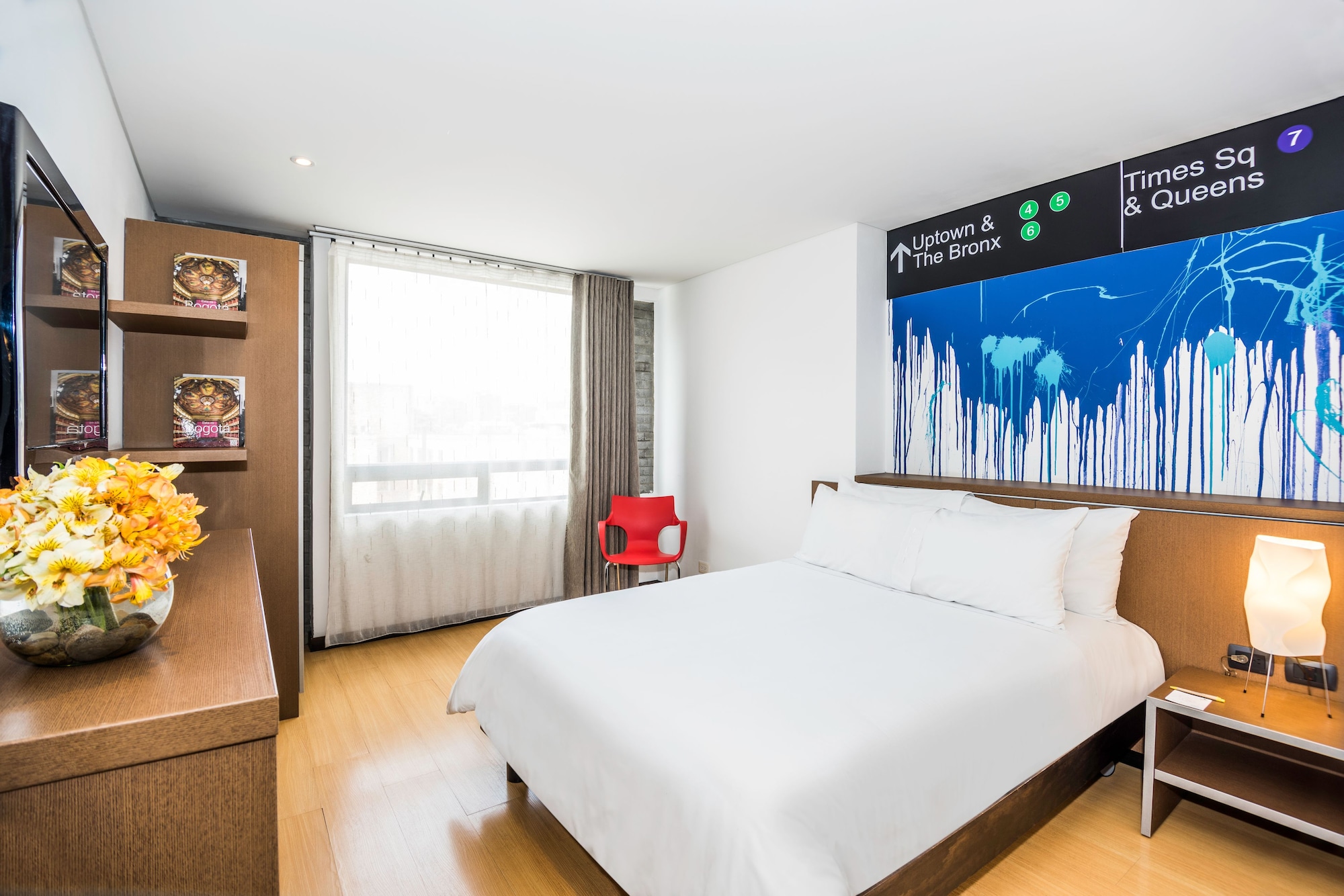 STANDARD, KING BED