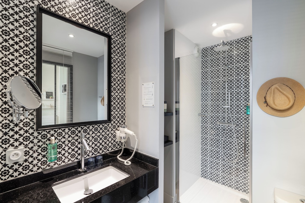 جناح جونيور بسرير كينج مع أريكة، Hotel Les 2 Villas 5/10
