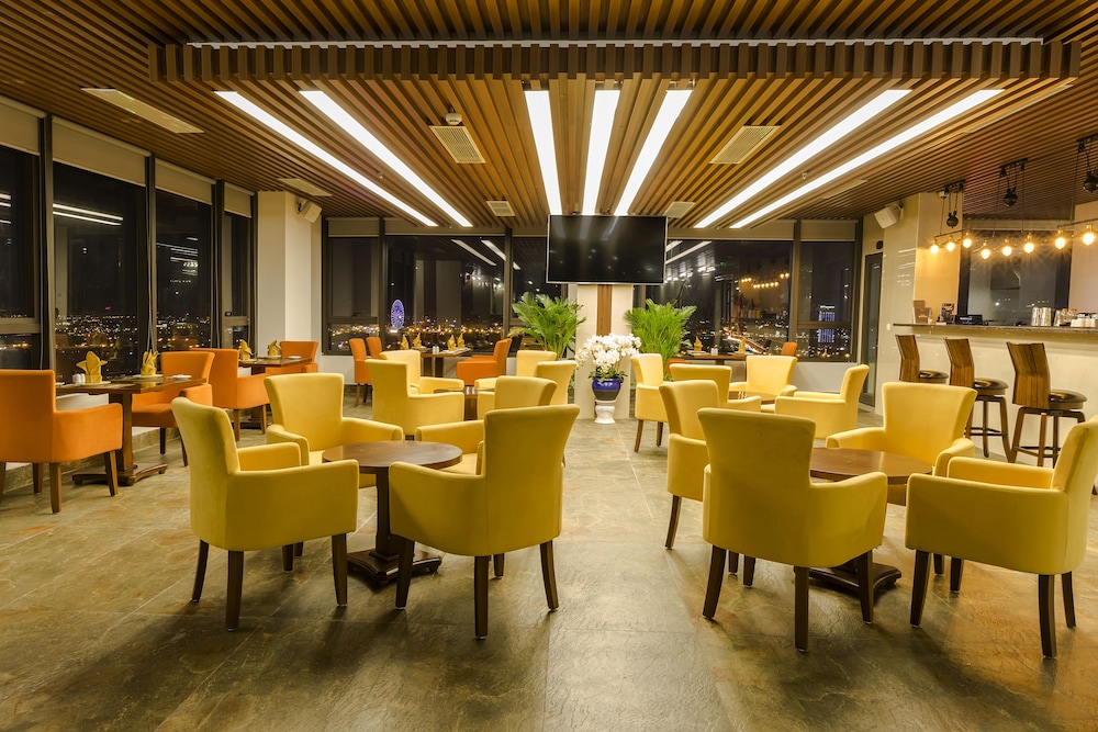 Balcona Hotel Da Nang 55/72