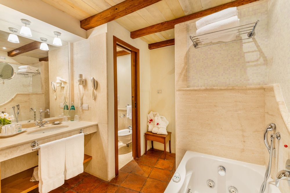 Hotel Sporting Porto Rotondo 48/50