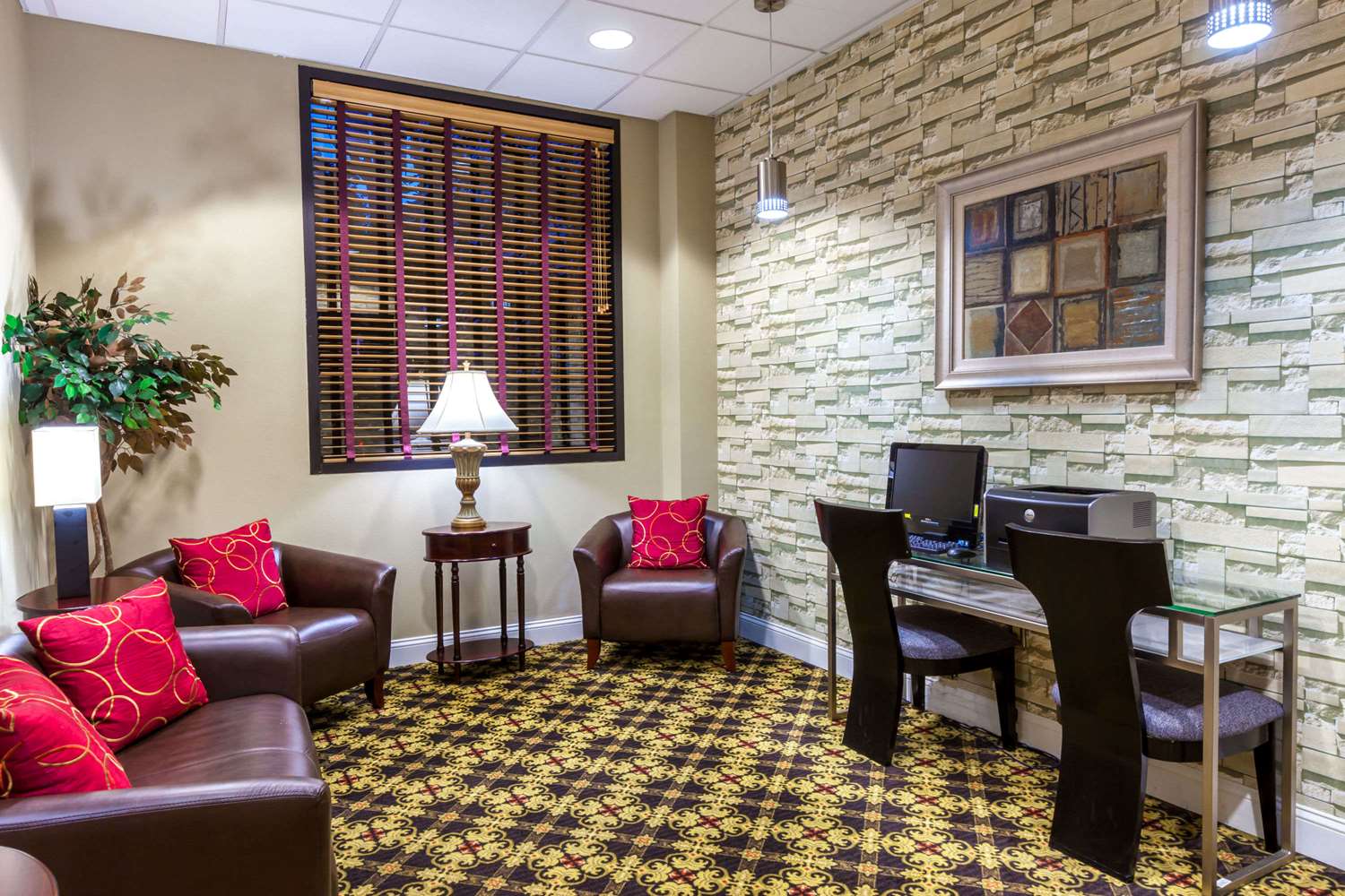 Ramada by Wyndham Jersey City 6/13