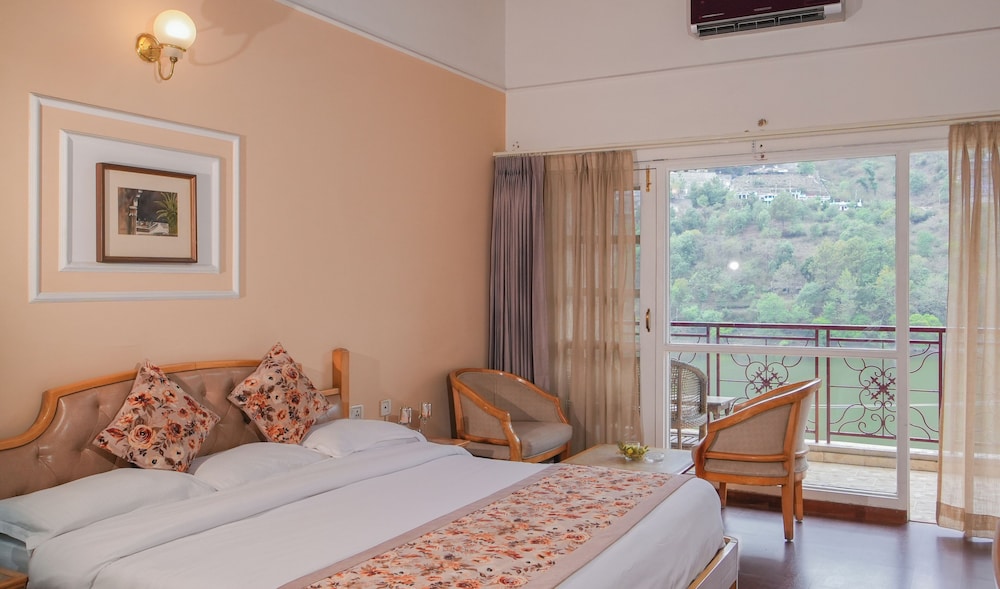 NEELESH INN 14/39