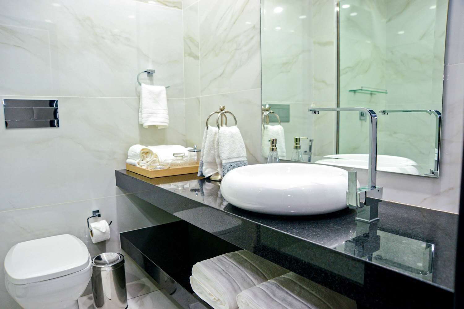 Tryp By Wyndham Santa Cruz 38/38