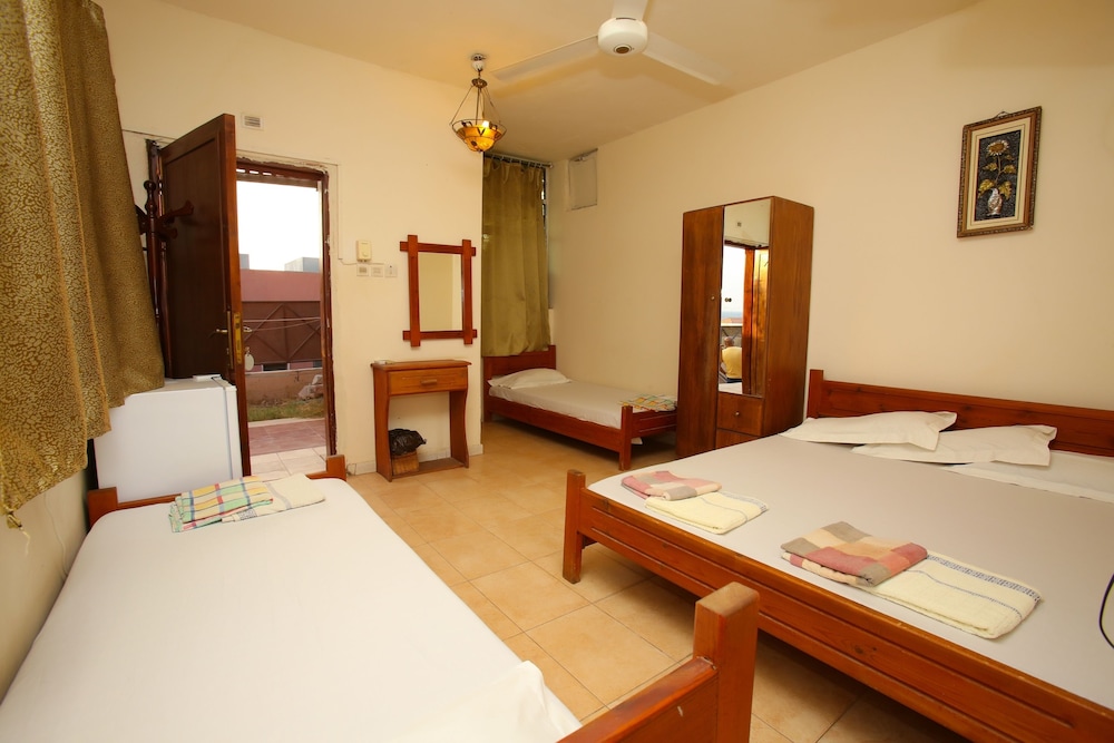 Bedouin Garden Village 18/68