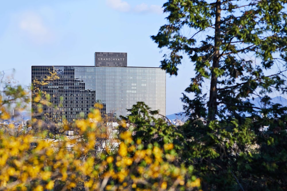 GRAND HYATT SEOUL 6/67
