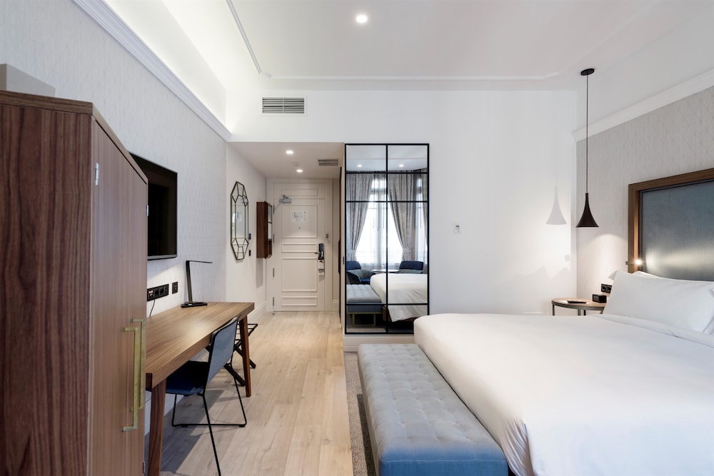 Doubletree By Hilton Madrid Prado 12/48