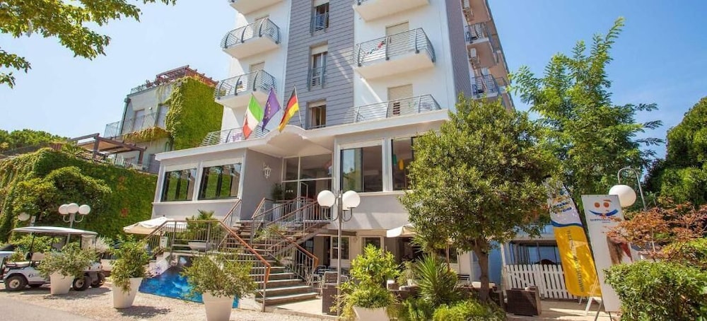 Hotel New Castle 20/24