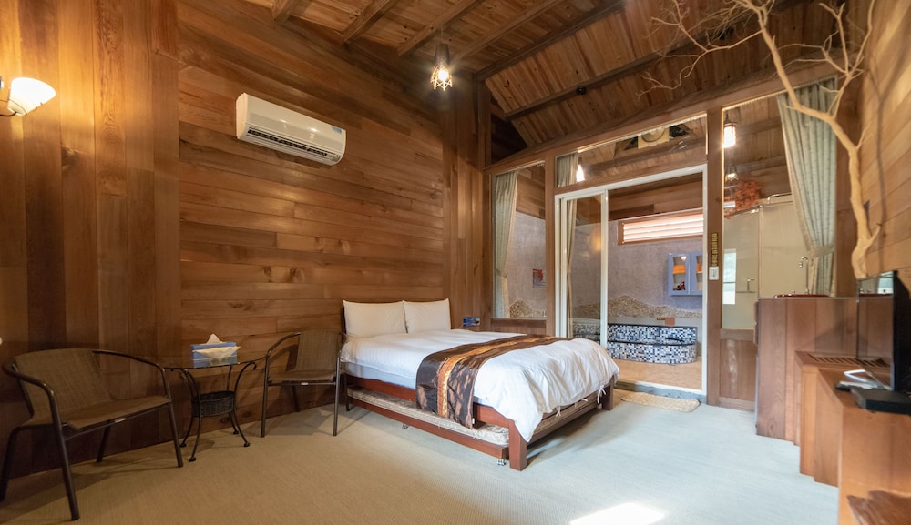 ShanKou Hotspring Hotel 18/53