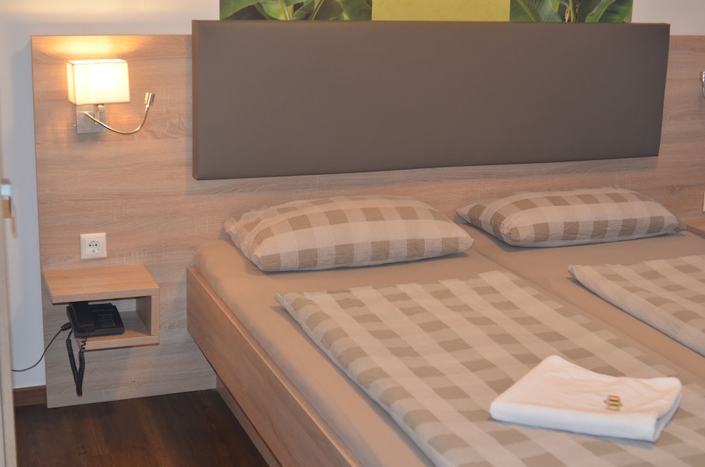 Hotel Baccara 38/59