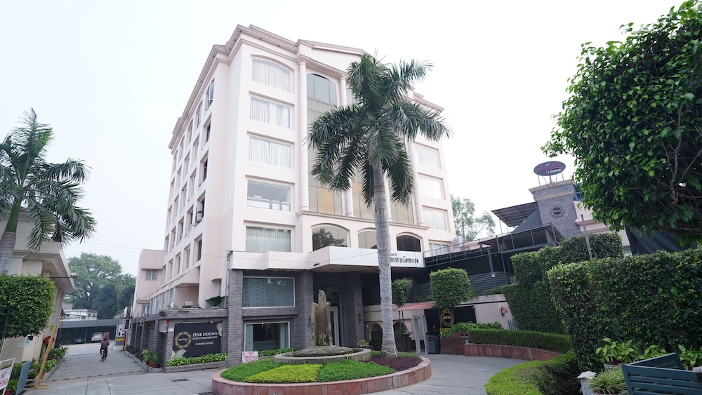 Hotel Swarn Towers 1/50