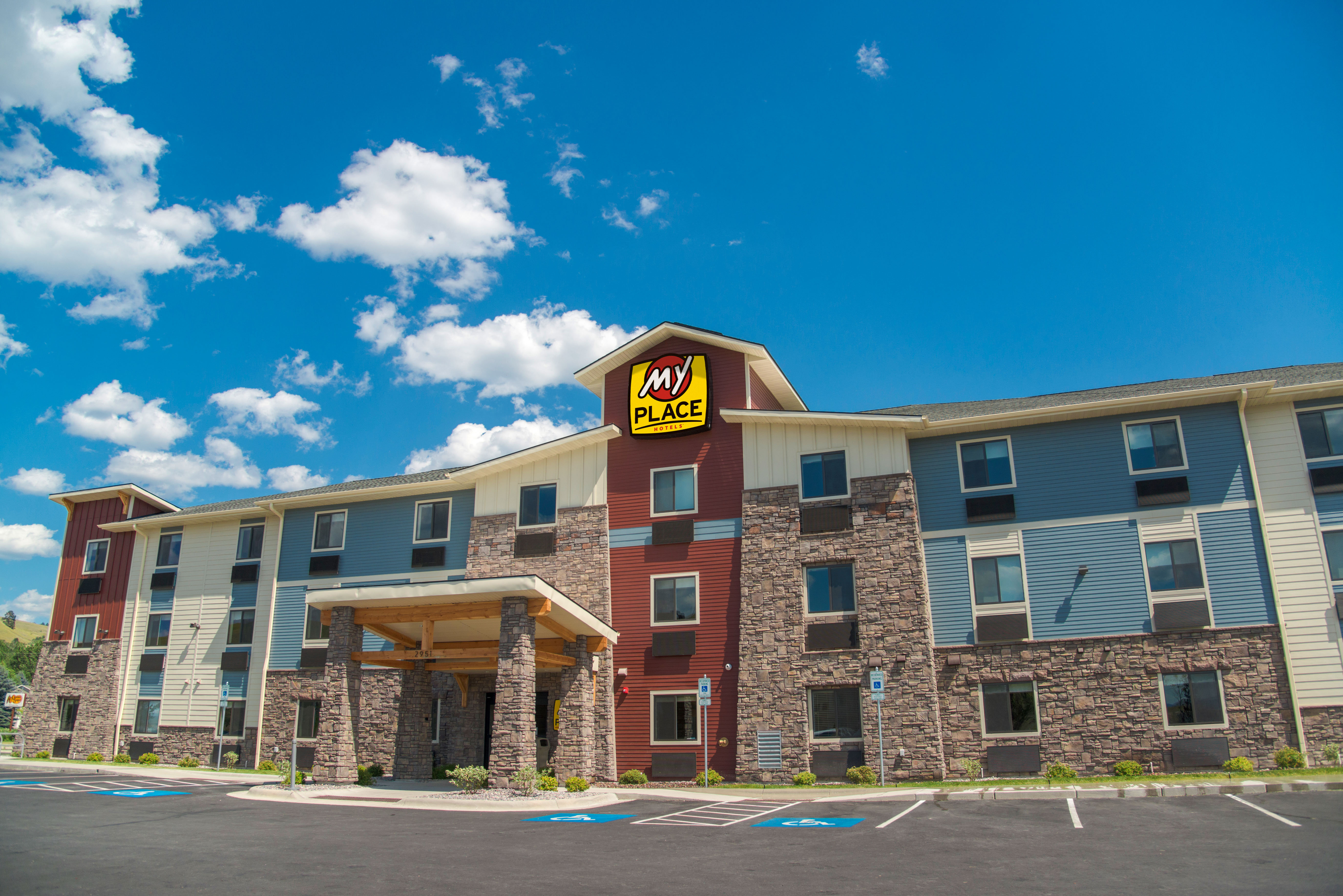 My Place Hotel Missoula 2/25