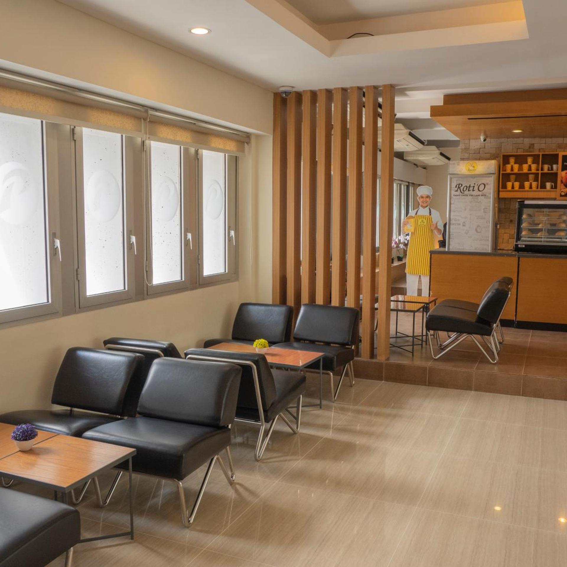 D Primahotel Terminal 1a 38/46