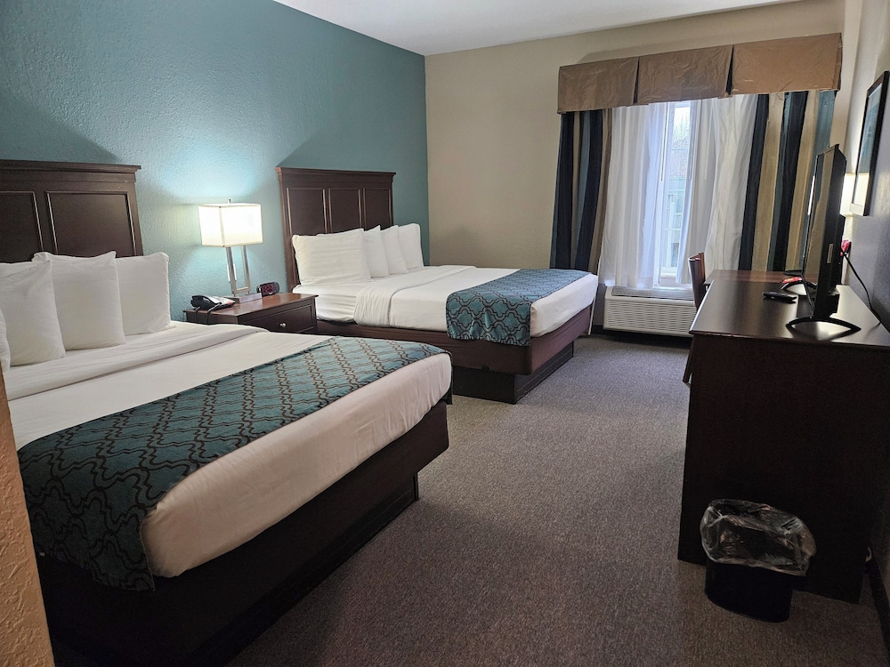 Heritage Place Hotel & Suites 14/48