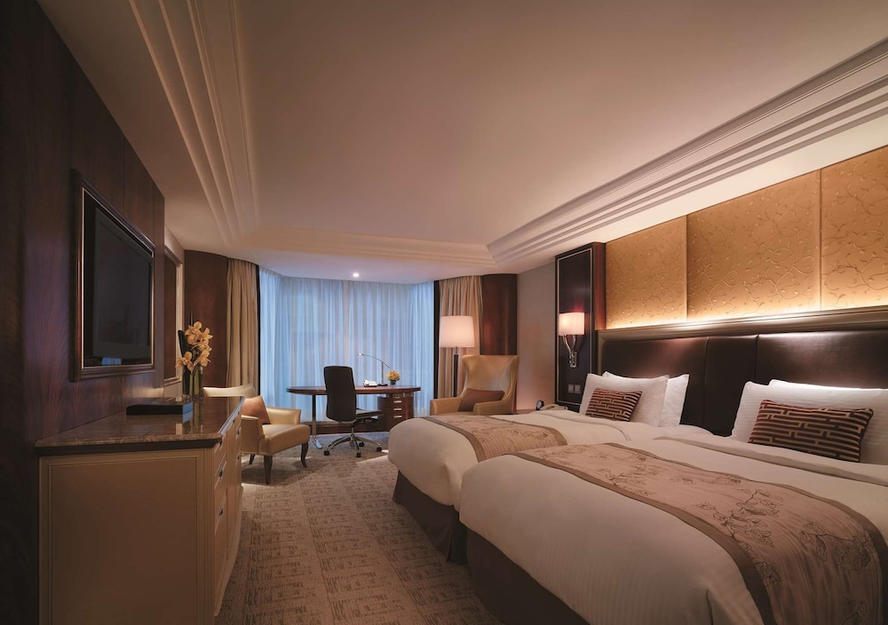 Kowloon Shangri-La Hong Kong 14/69