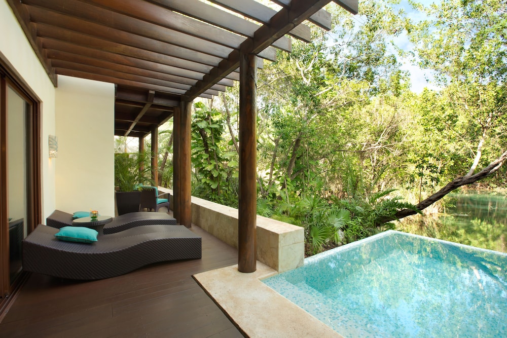 Fairmont Mayakoba 40/74