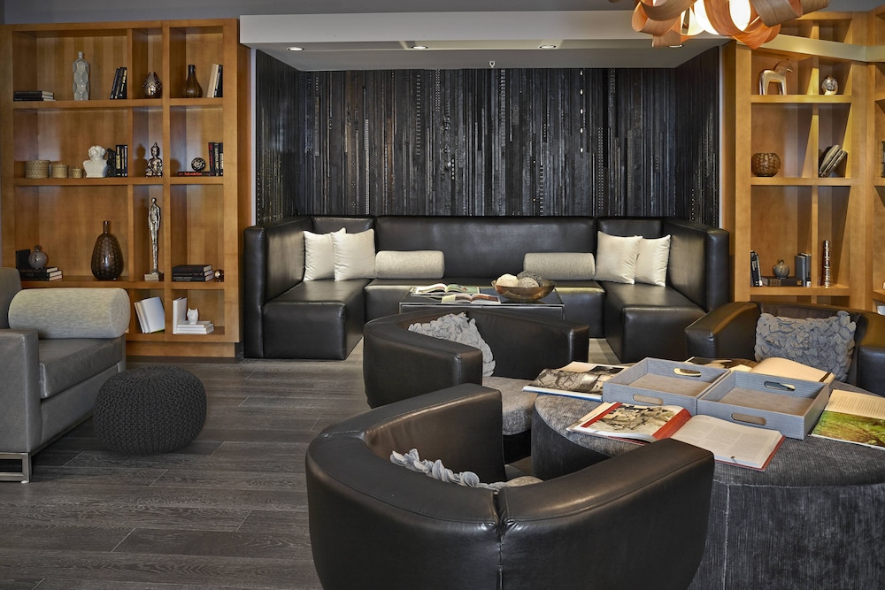 RENAISSANCE EDMONTON AIRPORT HOTEL 29/44