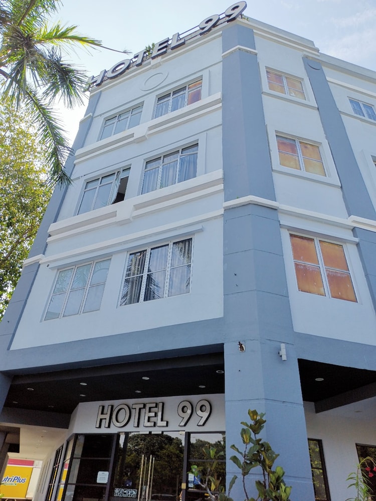Hotel 99 - Kota Kemuning 2/67