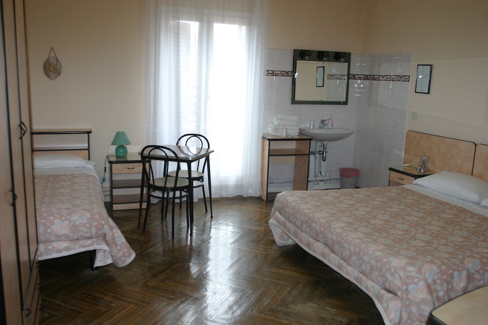 Albergo Panorama 10/67