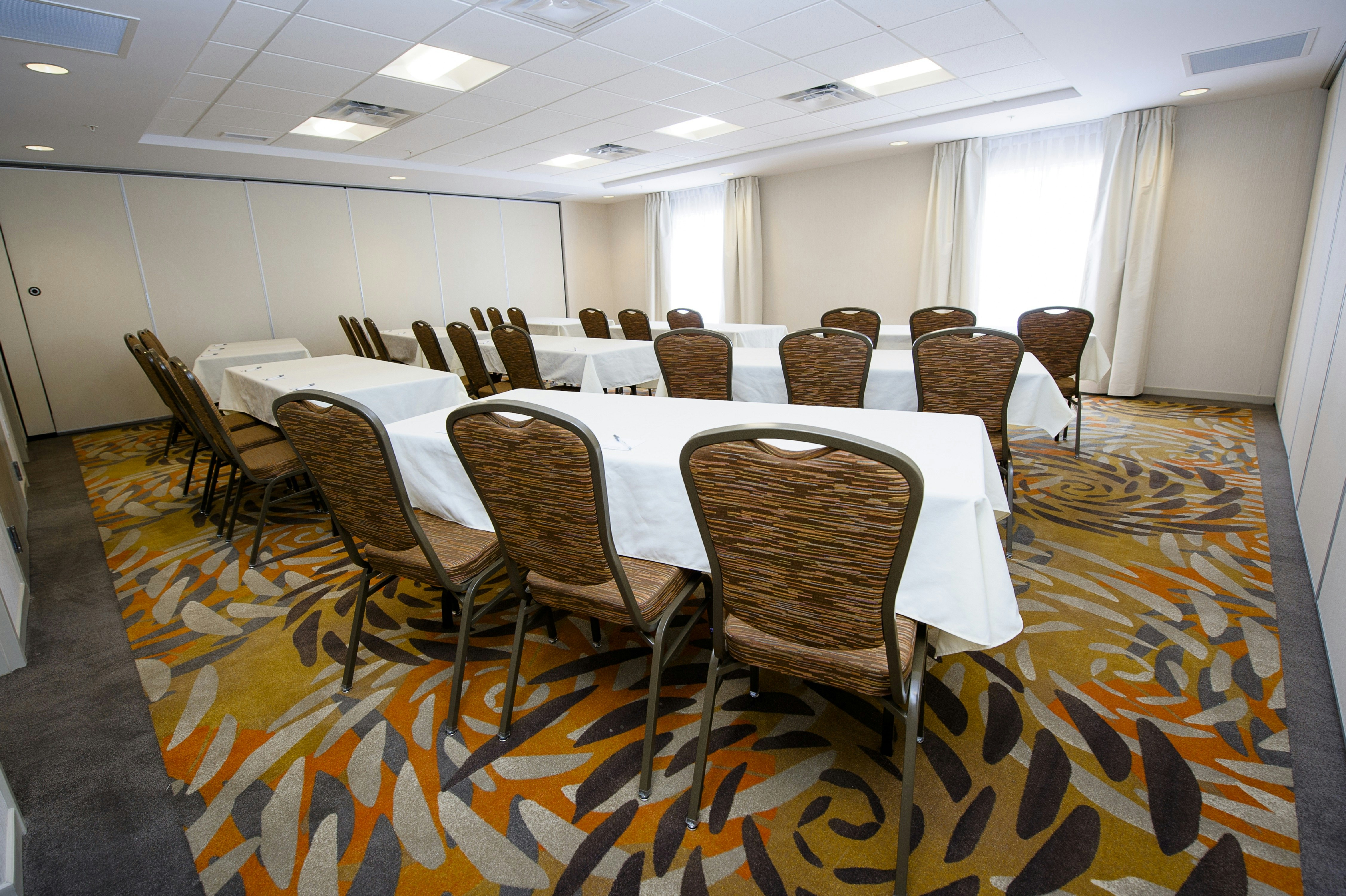 Hampton Inn & Suites by Hilton Truro 24/26