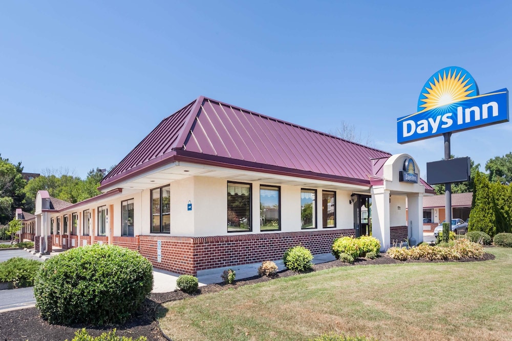 Days Inn by Wyndham Dover Downtown 1/15