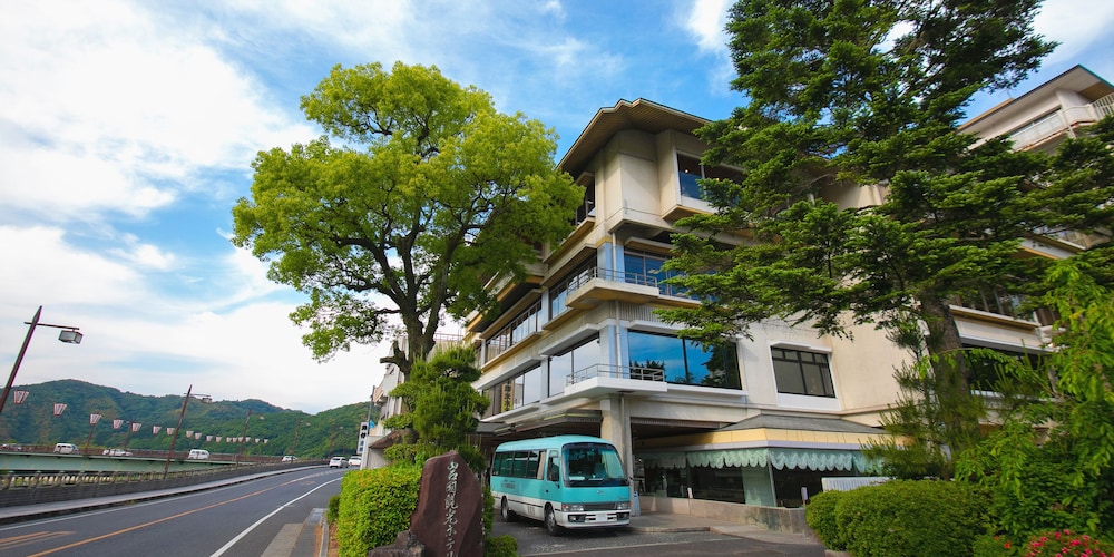 Iwakuni Kokusai Kanko Hotel 9/73
